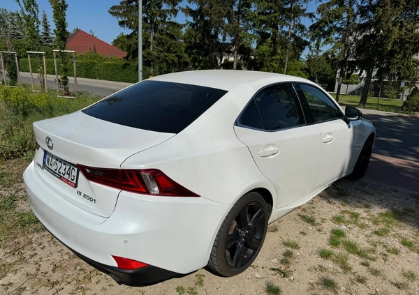 Lexus IS cena 92000 przebieg: 126000, rok produkcji 2016 z Łomianki małe 56